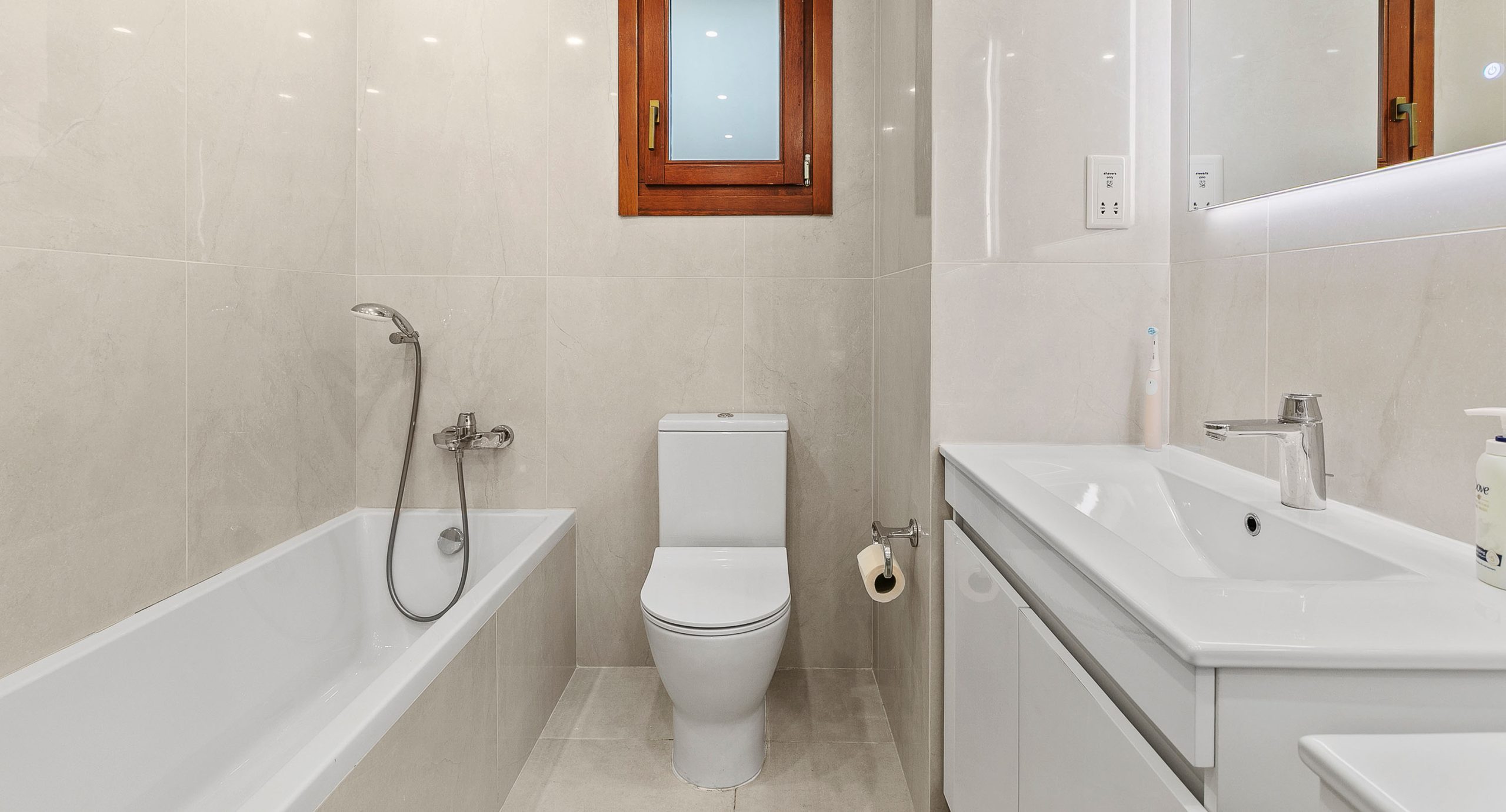 TV01 Theseus (21 of 50)