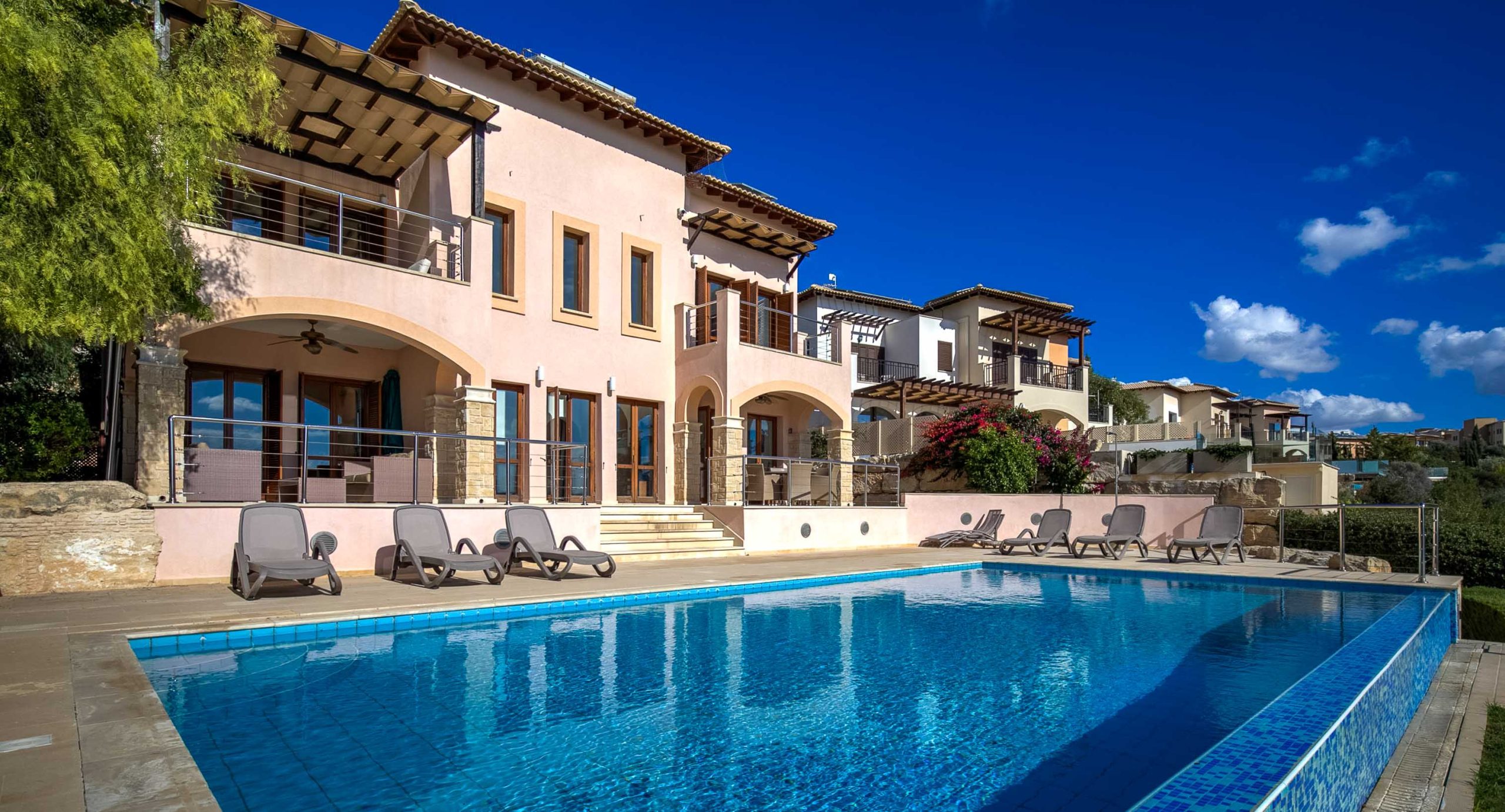 TV01 Theseus (49 of 50)