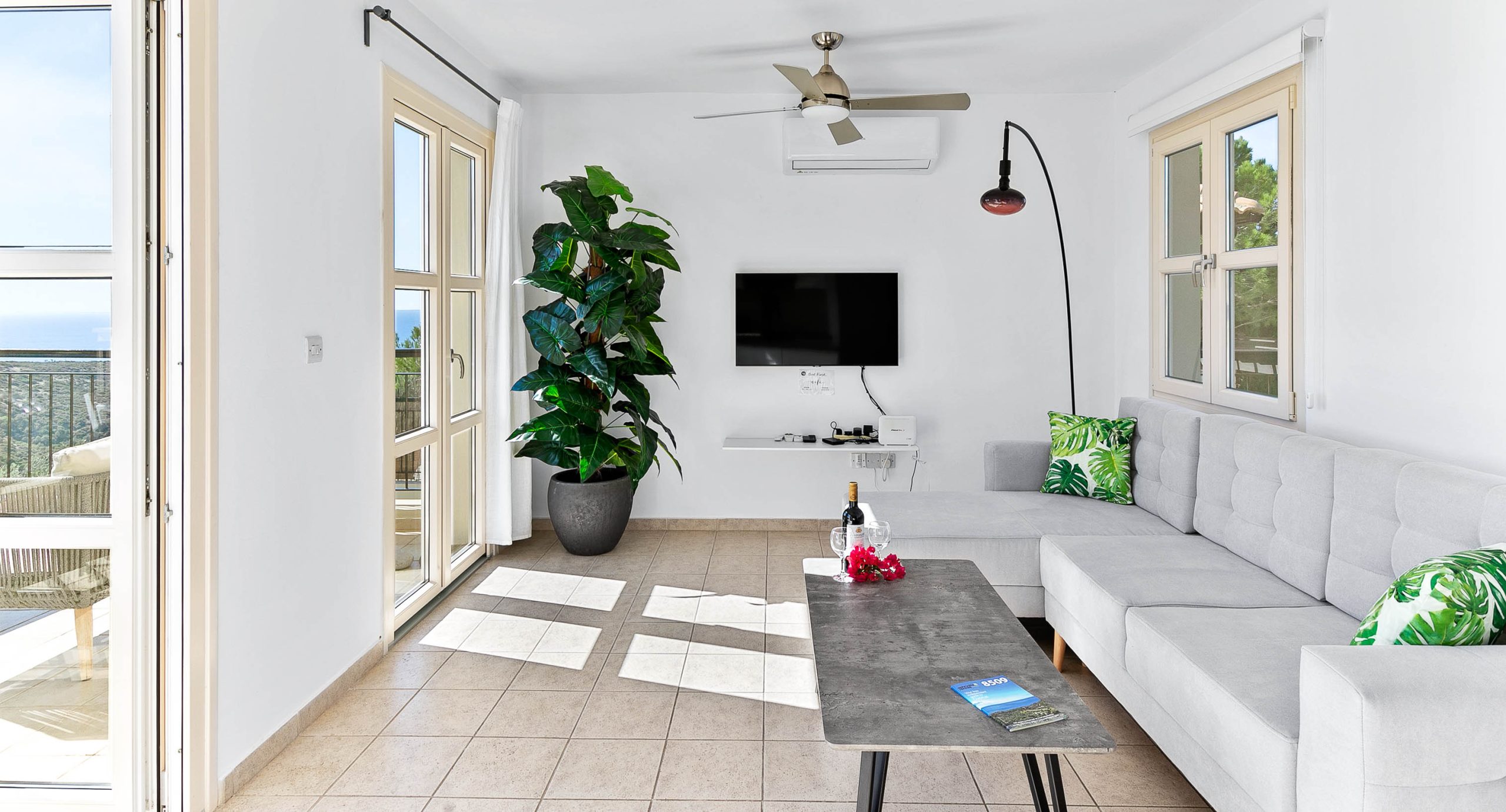 N3 Reshoot (8 of 11)