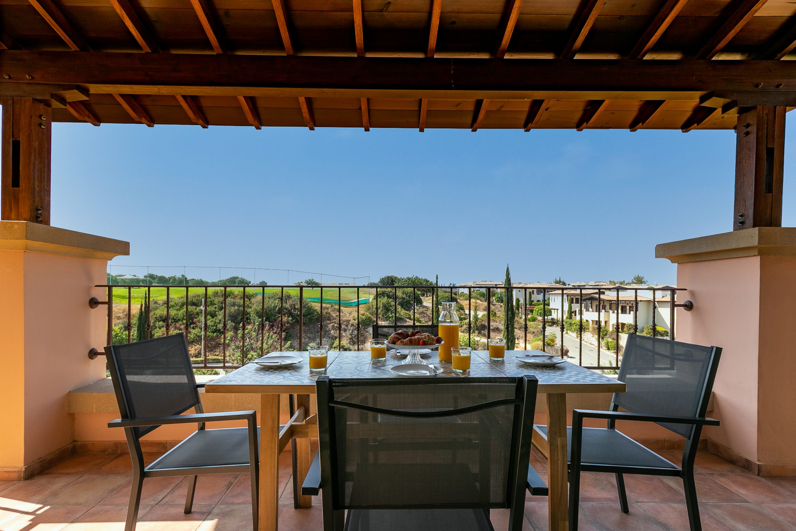 8.Patio