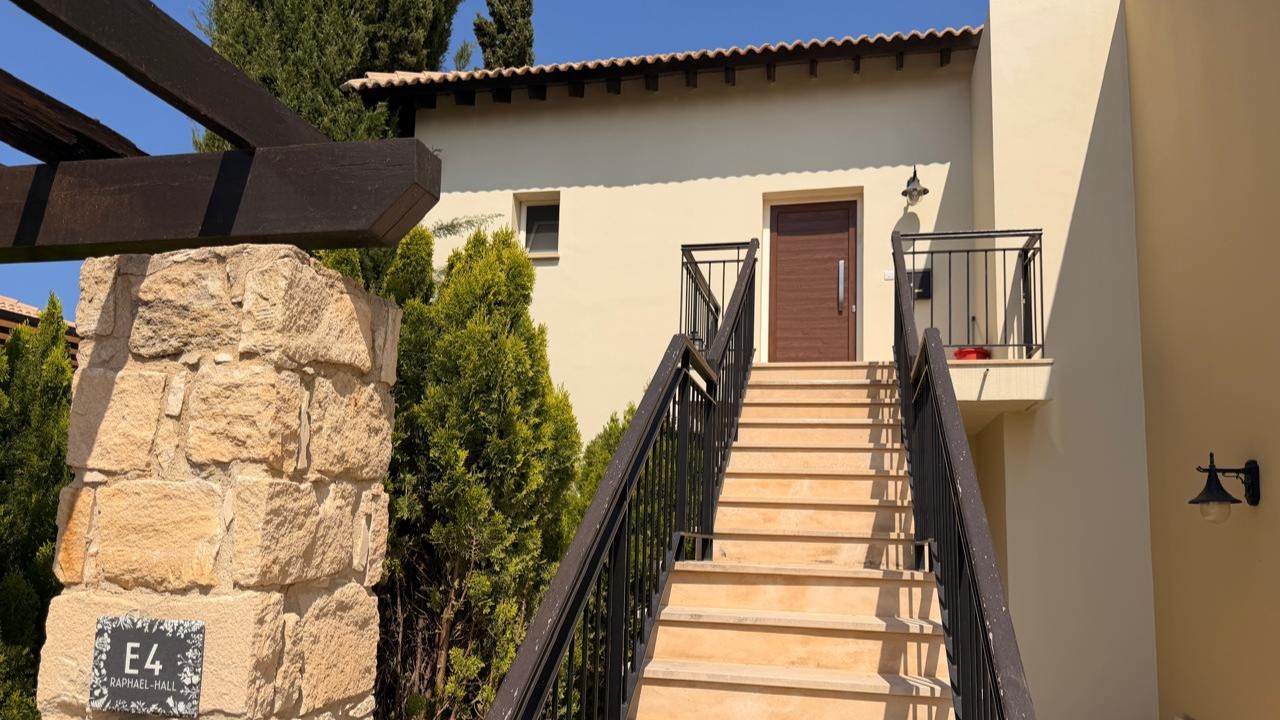 E4 Rental property Aphrodite Hills Resort_1